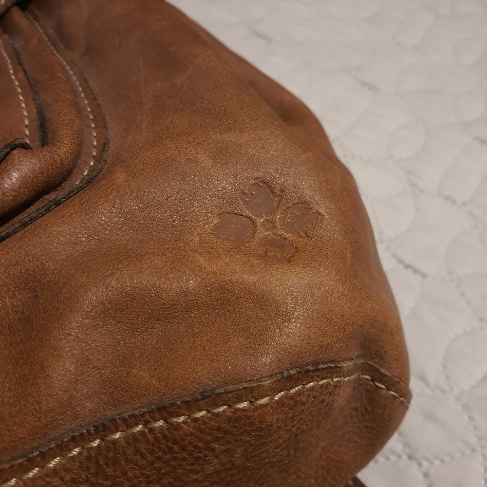Patricia Nash Italian Leather Backpack Tan Convertible Flap Drawstring Casual - Picture 12 of 13